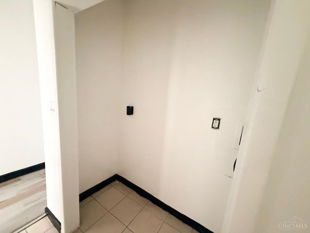 252 Renner St, Cincinnati, OH 45214