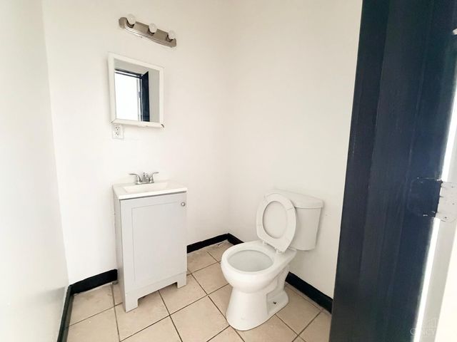 252 Renner St, Cincinnati, OH 45214