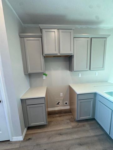 6048 Diebenkorn Drive SE, Albuquerque, NM 87106