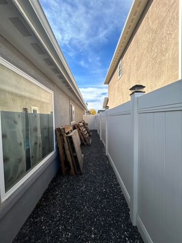 412 Pear Meadows Street, Grand Junction, CO 81504