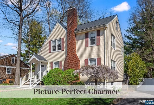 17 Saint Nicholas Avenue, Westwood, NJ 07675