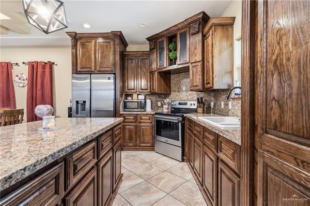 4612 Cerralvo Street, Edinburg, TX 78542