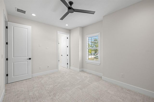 3722 W MANGO AVENUE 10, Tampa, FL 33611