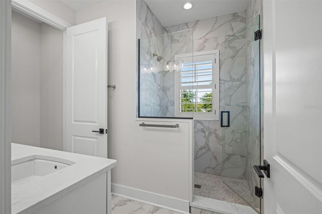 3722 W MANGO AVENUE 10, Tampa, FL 33611