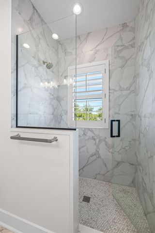 3722 W MANGO AVENUE 10, Tampa, FL 33611