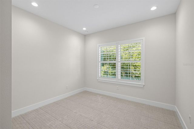 3722 W MANGO AVENUE 10, Tampa, FL 33611