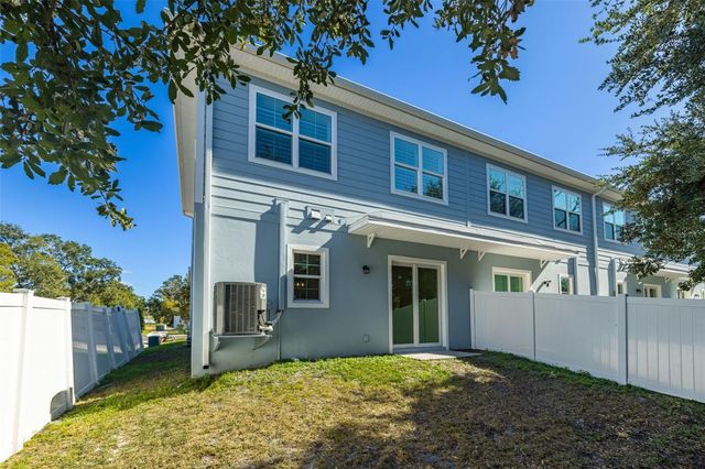 3722 W MANGO AVENUE 10, Tampa, FL 33611