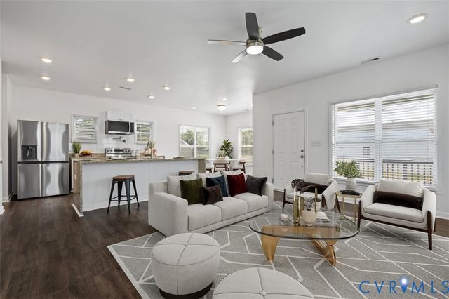 605 Taylor St, Petersburg, VA 23803