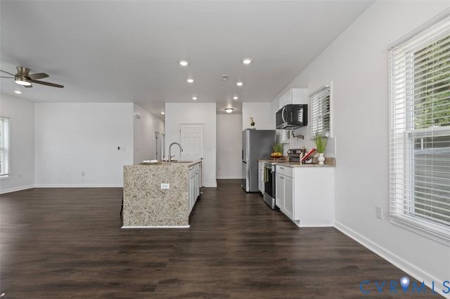 605 Taylor St, Petersburg, VA 23803