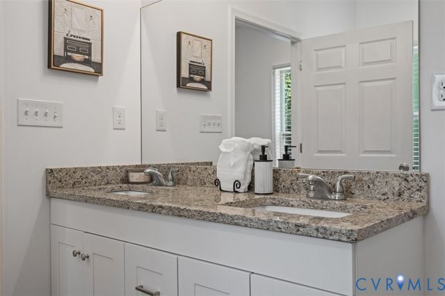 605 Taylor St, Petersburg, VA 23803