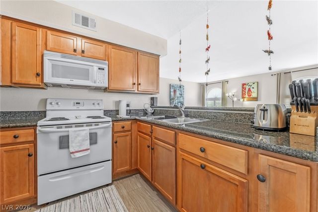 3145 East Flamingo Road 1092, Las Vegas, NV 89121