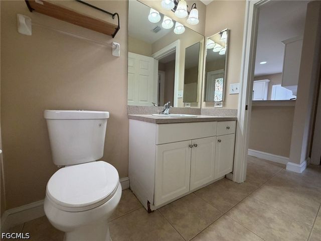 3404 NE 9th AVE, Cape Coral, FL 33909