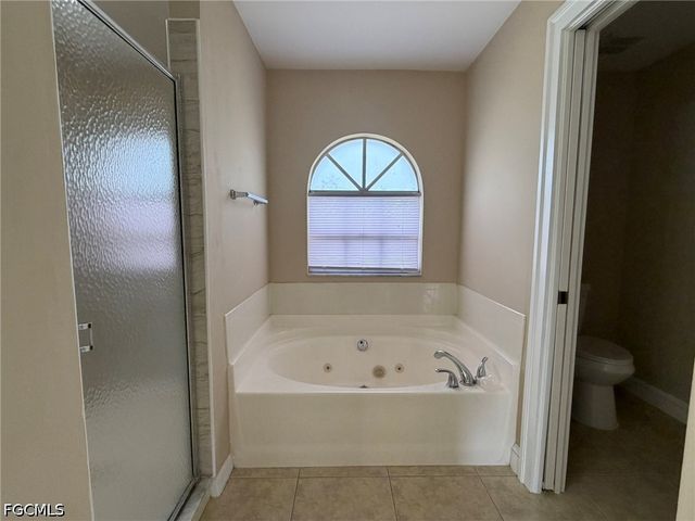 3404 NE 9th AVE, Cape Coral, FL 33909