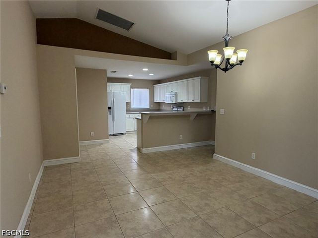 3404 NE 9th AVE, Cape Coral, FL 33909