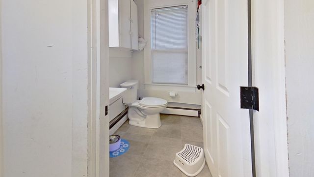 7 Glen Street, Farmington, NH 03835