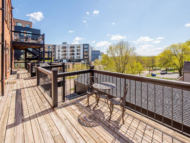 230 Exchange Street S M, Saint Paul, MN 55102