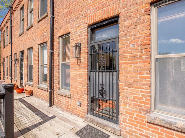 230 Exchange Street S M, Saint Paul, MN 55102