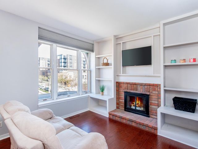 230 Exchange Street S M, Saint Paul, MN 55102