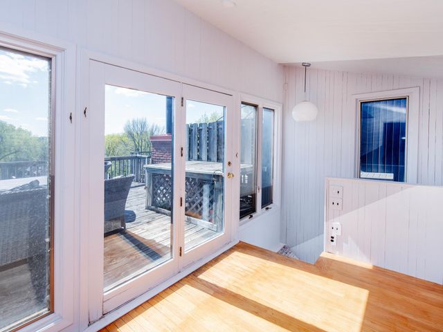 230 Exchange Street S M, Saint Paul, MN 55102