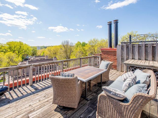 230 Exchange Street S M, Saint Paul, MN 55102