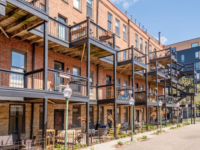 230 Exchange Street S M, Saint Paul, MN 55102