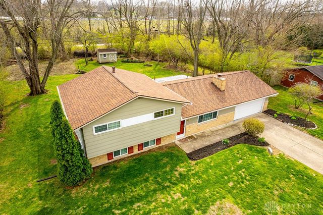 4453 Ardonna Lane, Beavercreek Twp, OH 45432