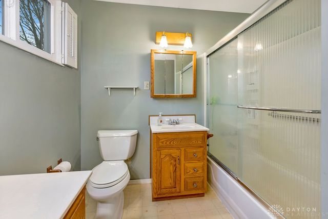 4453 Ardonna Lane, Beavercreek Twp, OH 45432