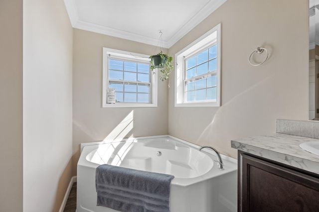 3570 Rock Cliff RD, Bedford, VA 24523