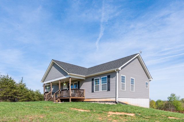 3570 Rock Cliff RD, Bedford, VA 24523