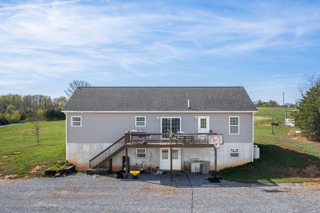 3570 Rock Cliff RD, Bedford, VA 24523
