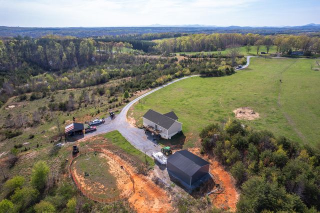 3570 Rock Cliff RD, Bedford, VA 24523