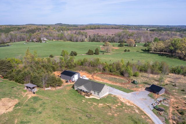 3570 Rock Cliff RD, Bedford, VA 24523