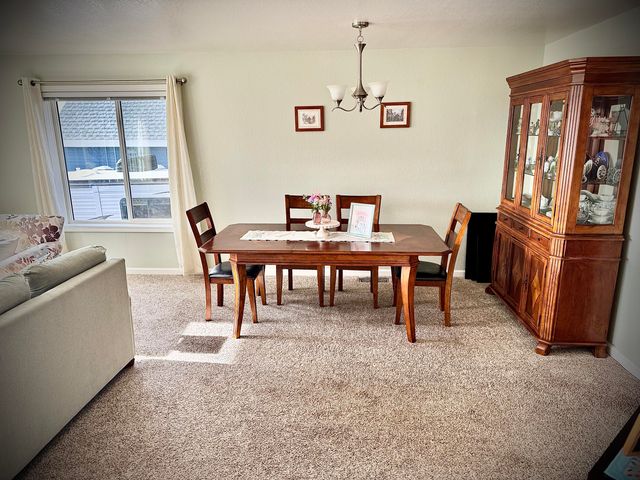 5539 Basin View Drive, Klamath Falls, OR 97603