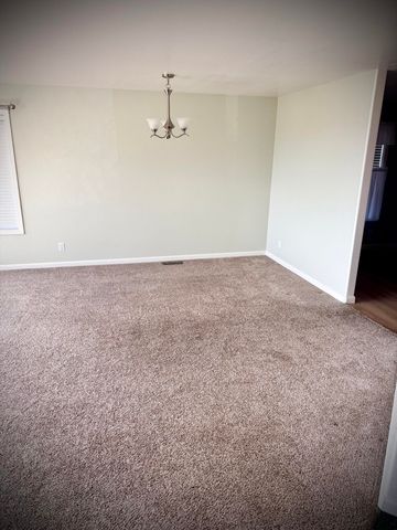 5539 Basin View Drive, Klamath Falls, OR 97603