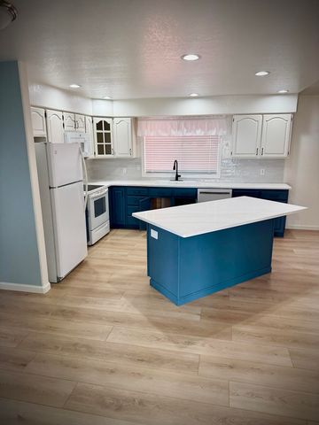 5539 Basin View Drive, Klamath Falls, OR 97603