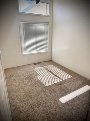 5539 Basin View Drive, Klamath Falls, OR 97603