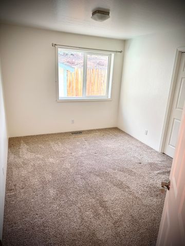 5539 Basin View Drive, Klamath Falls, OR 97603