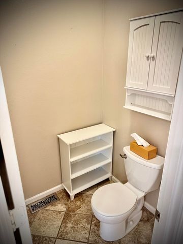 5539 Basin View Drive, Klamath Falls, OR 97603