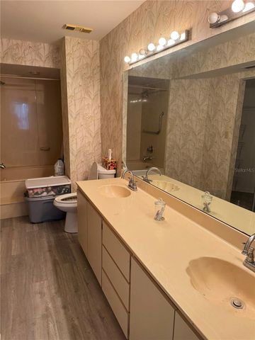 6035 BAHIA DEL MAR BOULEVARD 145, St Petersburg, FL 33715