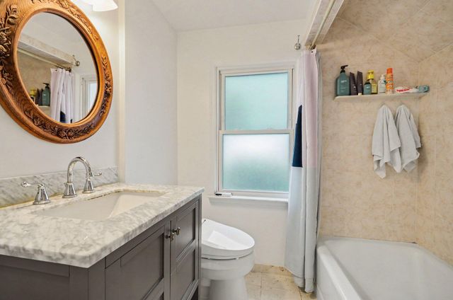 22515 Gregory Street, Dearborn City, MI 48124