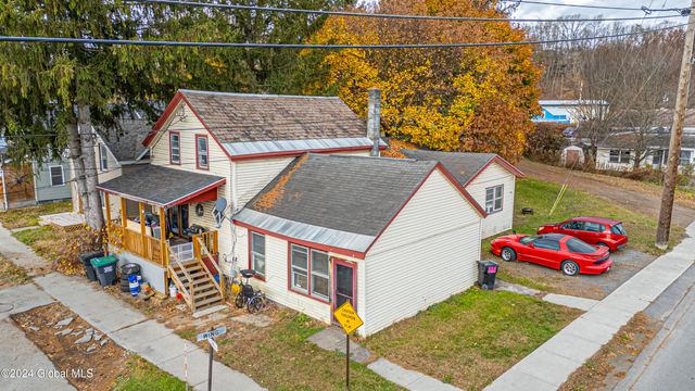27-29 Taylor Street, Fort Edward, NY 12828