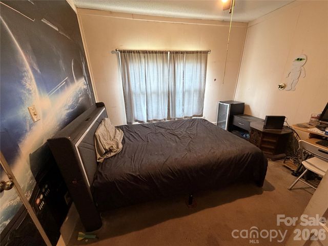 731 E 3rd Avenue, Gastonia, NC 28054