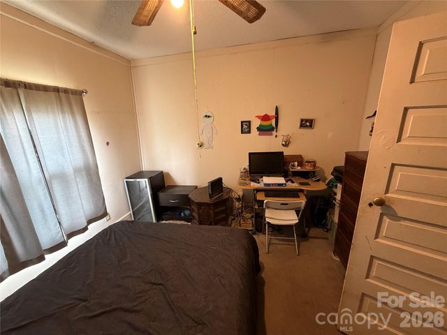 731 E 3rd Avenue, Gastonia, NC 28054