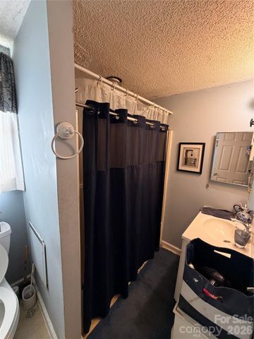 731 E 3rd Avenue, Gastonia, NC 28054