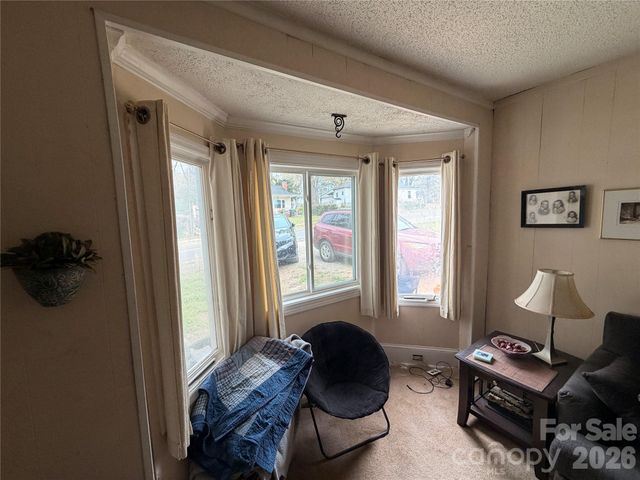 731 E 3rd Avenue, Gastonia, NC 28054