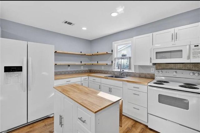 2329 Reynolds Street, Brunswick, GA 31520