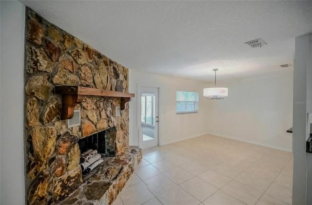 2475 SE 38TH STREET, Ocala, FL 34480