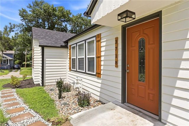 3718 Kimball Avenue, Kansas City, KS 66104