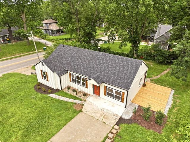 3718 Kimball Avenue, Kansas City, KS 66104