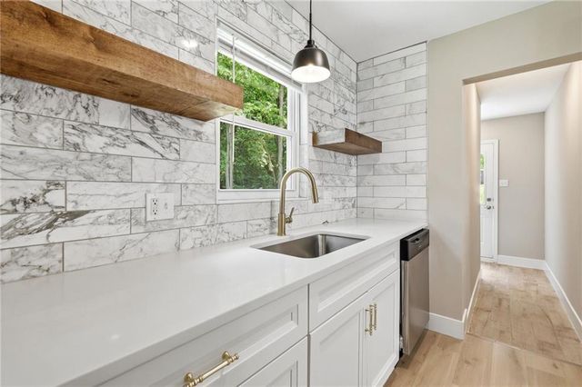 3718 Kimball Avenue, Kansas City, KS 66104